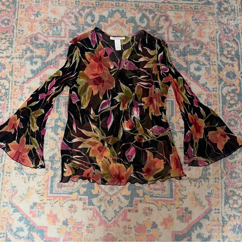 Floral Print Bell Sleeve Blouse